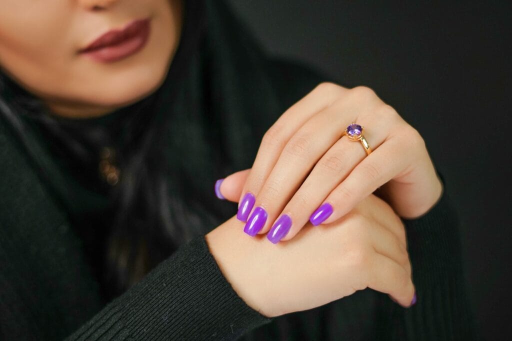Najlepsze kształty paznokci pod manicure hybrydowy co wybrać do swoich dłoni